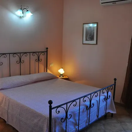 Case Vacanze I Pini Appartamento Porto Pino